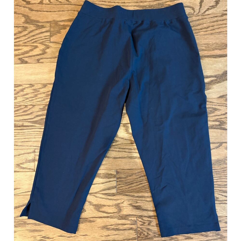 Christopher & Banks Women’s Small Blue Pull On Capri Pants NWT Cotton Blend